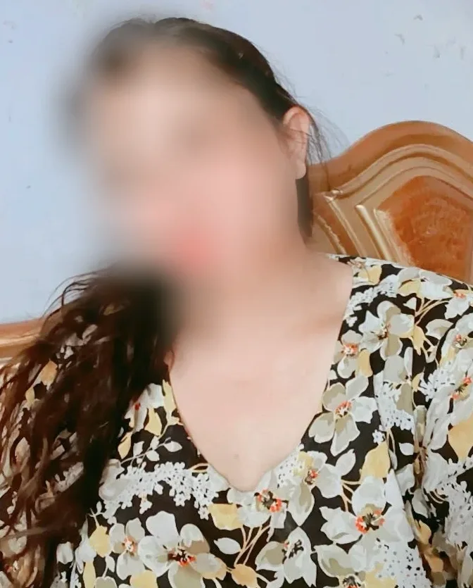 Leyla, 29