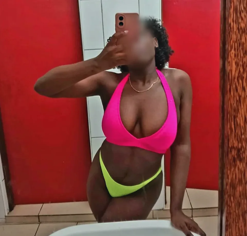 Theresa, 30